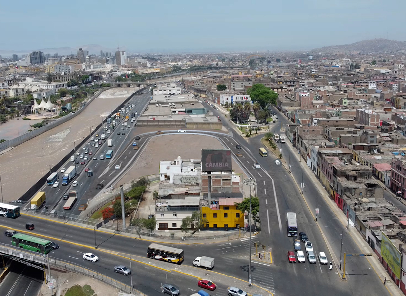 Acceso hacia la Av. Abancay